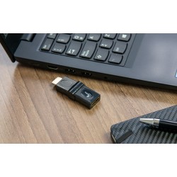 Adaptador con conector HDMI® macho a HDMI® hembra con ángulo ajustable
