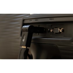 Adaptador con conector HDMI® macho a HDMI® hembra con ángulo ajustable